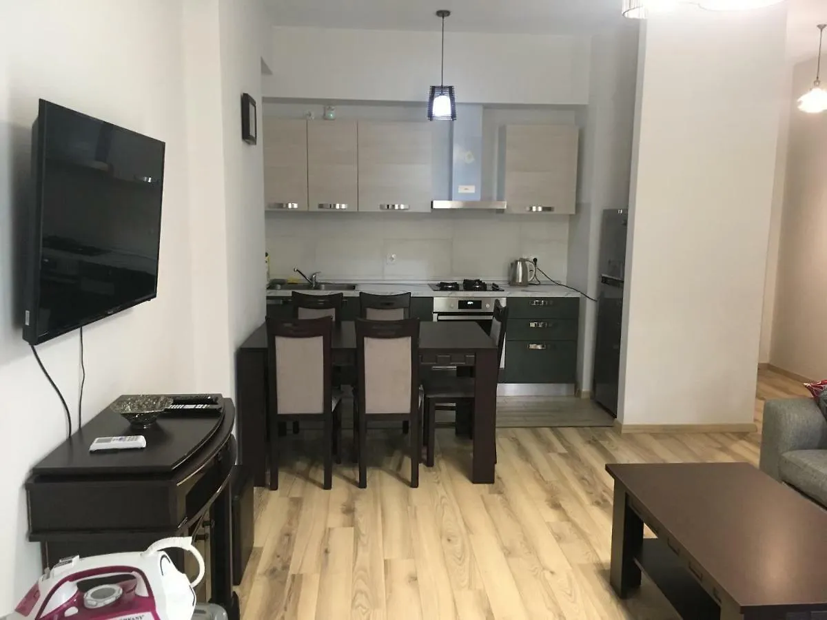 M2 Hippodrome 2, Givi Kartozia Street 10 Apartment ティビリシ グルジア